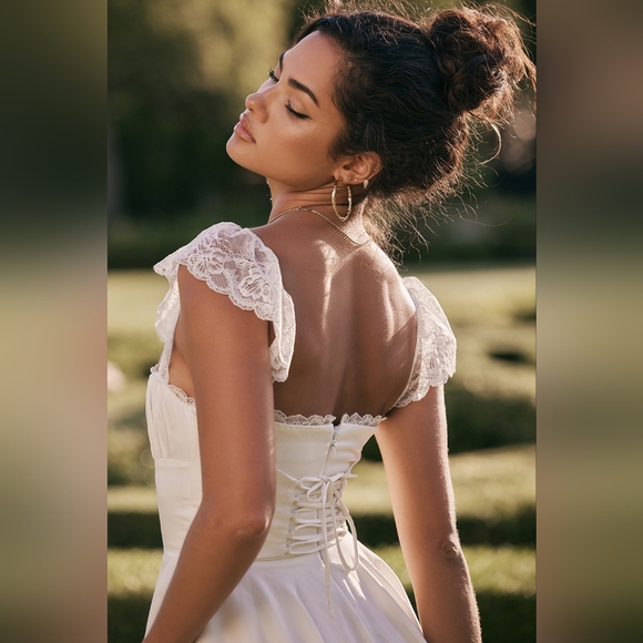 Ivory House of CB 'Kaia' -large - Picture 3 of 16